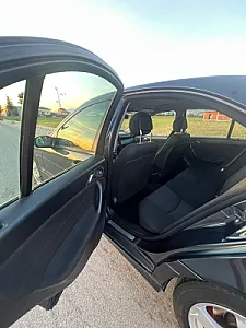 Mercedes Benz W203 C180 Kompresor – 3,500 Lek – Tiranë — Tiranë - Foto 2