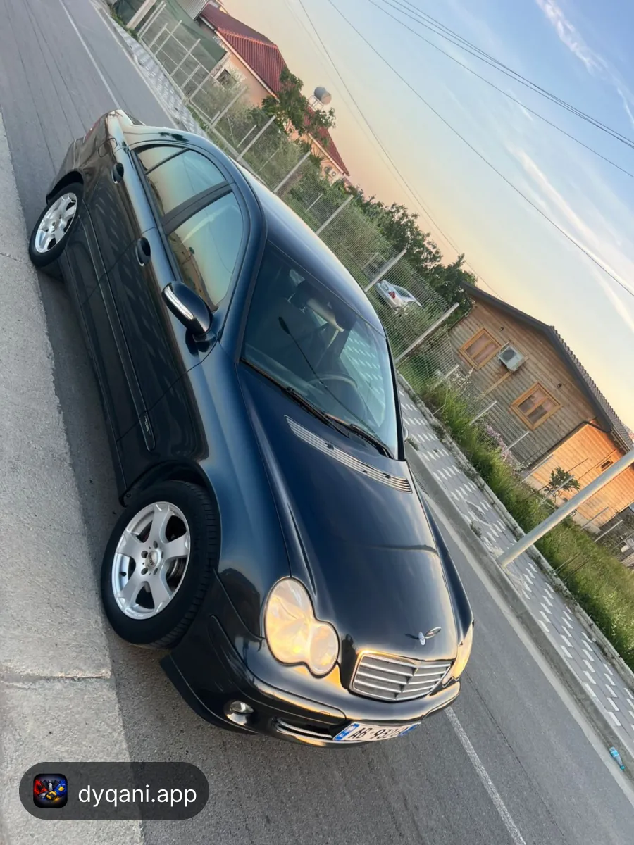 Mercedes Benz W203 C180 Kompresor – 3,500 Lek – Tiranë — Tiranë - Foto 4