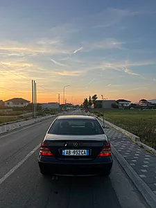 Mercedes Benz W203 C180 Kompresor – 3,500 Lek – Tiranë — Tiranë - Foto 5