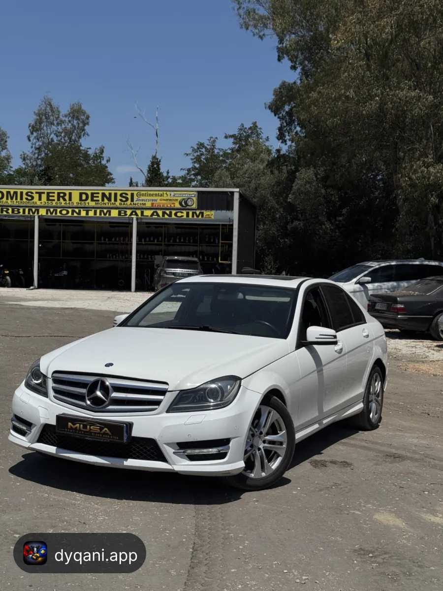 Makinë me qira c220 naftë automatike – Durrës – I shkëlqyer — Durrës - Foto 1