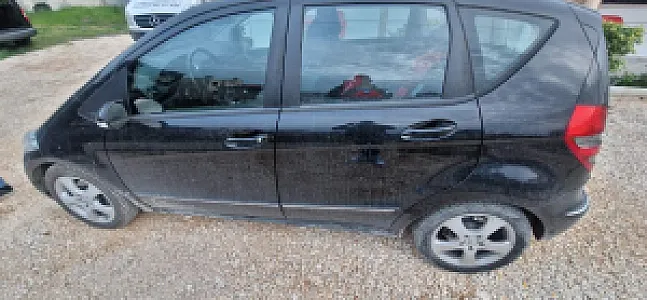 Mercedes A-Class 1.8 nafte 2008 – 2,700€ – Durrës — Durrës - Foto 3
