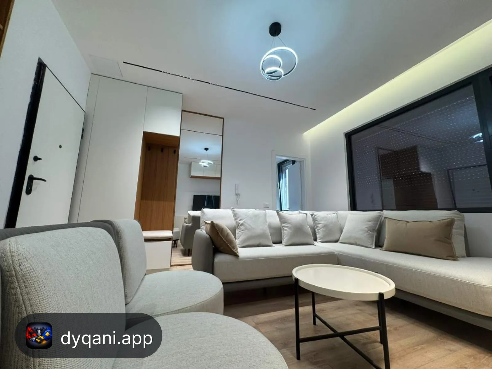 Apartament 2+1 me garazh ne rrugen – 250,000€ – Tiranë — Tiranë - Foto 4