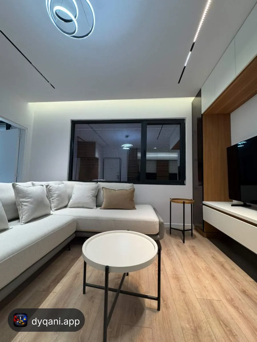 Apartament 2+1 me garazh ne rrugen – 250,000€ – Tiranë — Tiranë - Foto 5