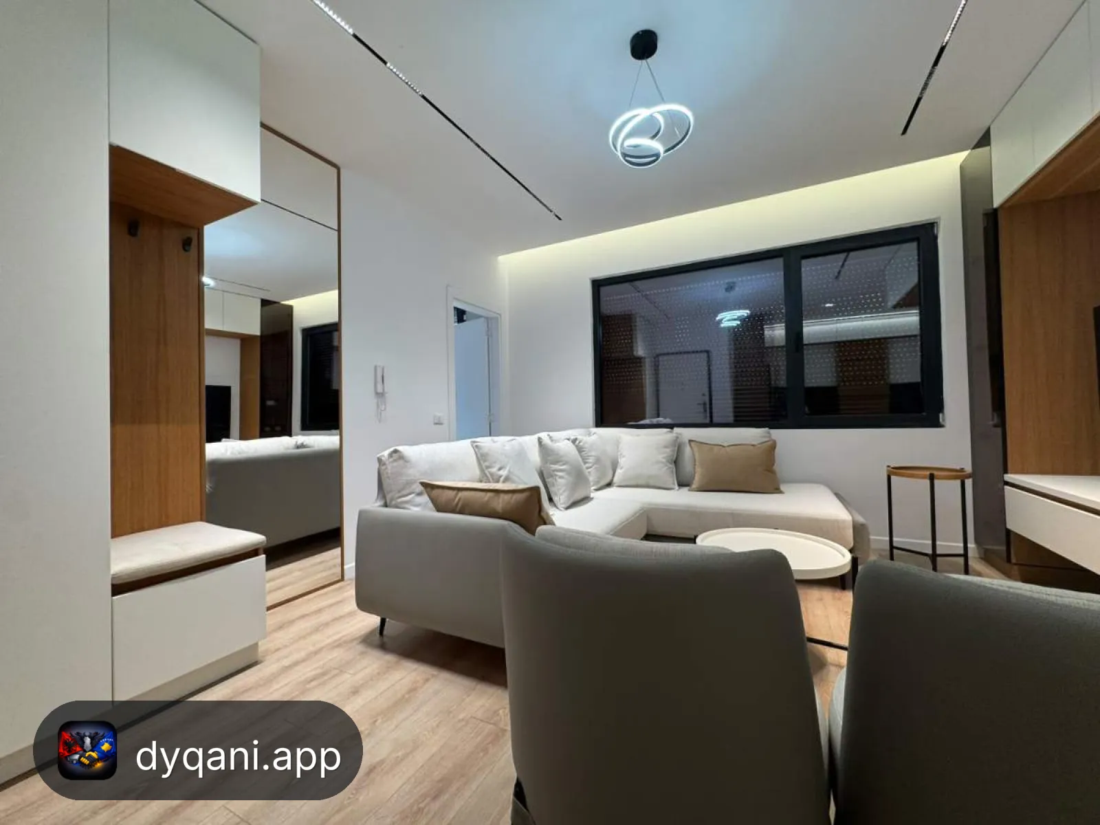 Apartament 2+1 me garazh ne rrugen – 250,000€ – Tiranë — Tiranë - Foto 10