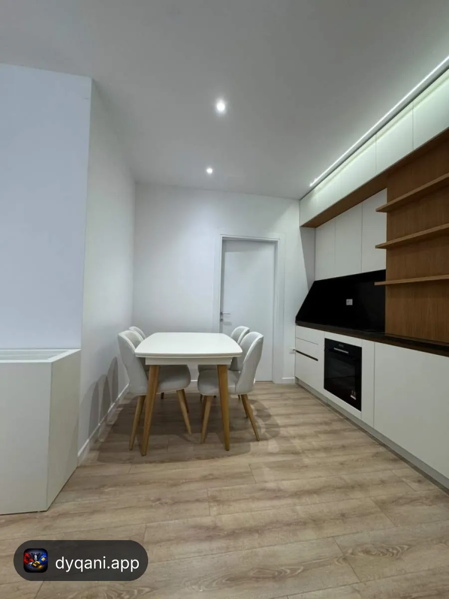 Apartament 2+1 me garazh ne rrugen – 250,000€ – Tiranë — Tiranë - Foto 12