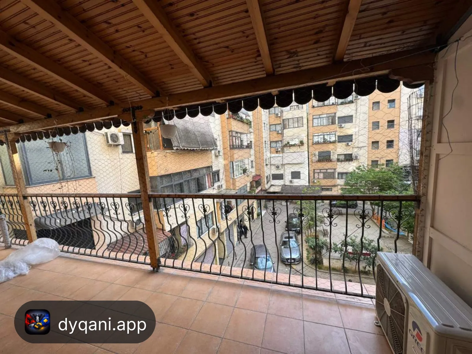 Jepet me qira apartament 3+1+2 – 50,000 Lek – Tiranë — Tiranë - Foto 8