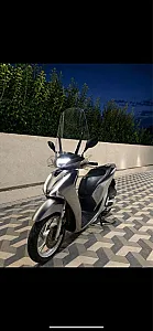 Shitet Honda sh 125 me abs – 2,700€ – 2018 – Mamurras — Mamurras - Foto 1