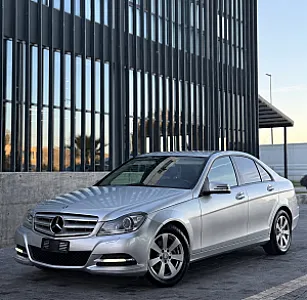 Mercedes C200 naftë 2.2 220 – 7,000€ – Gjirokastër — Gjirokastër - Foto 1