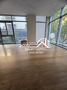 Njësi biznesi me qira 52 m² në rrugën – 400€ – Vlorë — Vlorë - Foto 1