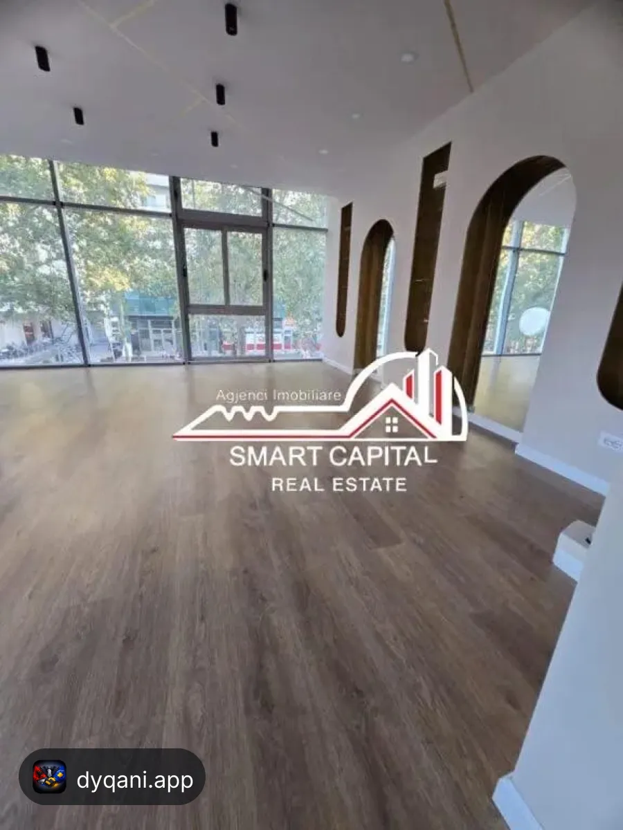 Njësi biznesi me qira 52 m² në rrugën – 400€ – Vlorë — Vlorë - Foto 2