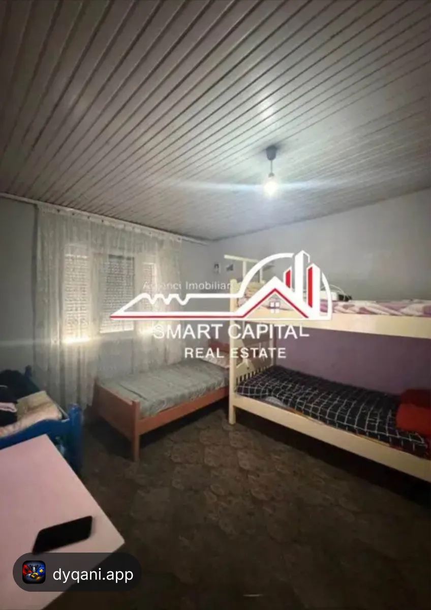 Shtëpi 2-katëshe për shitje pranë – 250,000€ – Vlorë — Vlorë - Foto 4