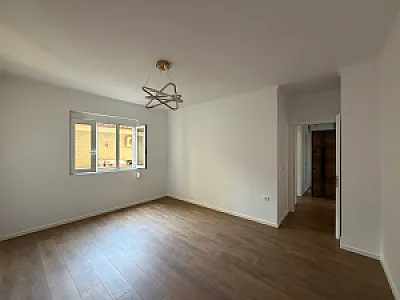 Apartament 1+1 në Laprakë pranë – 108,000€ – Tirane – I mirë — Tirane - Foto 2