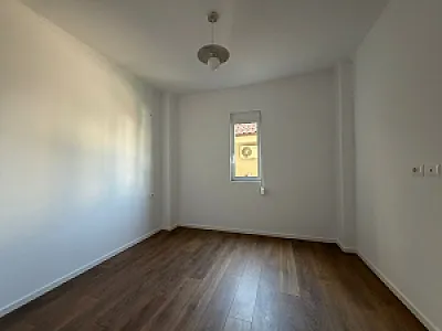 Apartament 1+1 në Laprakë pranë – 108,000€ – Tirane – I mirë — Tirane - Foto 3