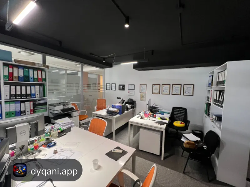 Zyra me qira 72m2 e mobiluar – 1,100€ – Tirane – I mirë — Tirane