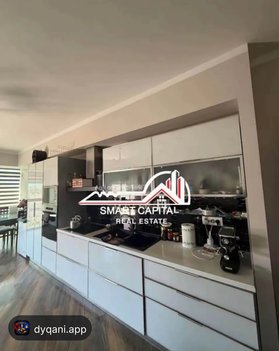 Apartament 2+1+2 në shitje pranë Kishës – 163,000€ – I mirë — Vlorë - Foto 3