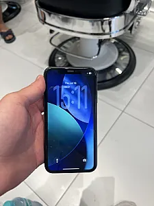 Shitet Iphone 11 me kuti – Kamëz – Si i ri — Kamëz - Foto 1
