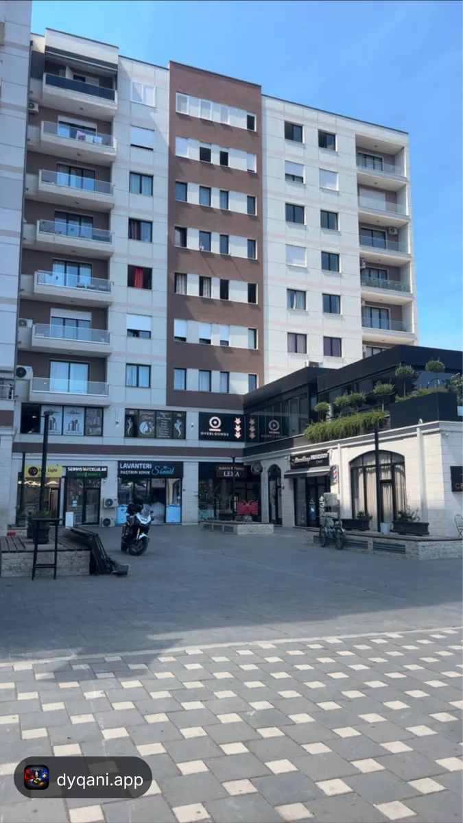Garazh me qera per magazine ose depo 100m2 – Kamëz – I mirë — Kamëz - Foto 2