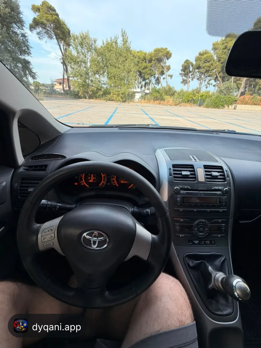 Toyota Auris 1.4 nafte 2008 – 4,300 Lek – Vlorë – I mirë — Vlorë - Foto 5