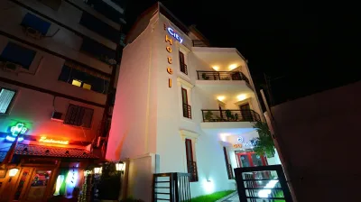 City Hotel