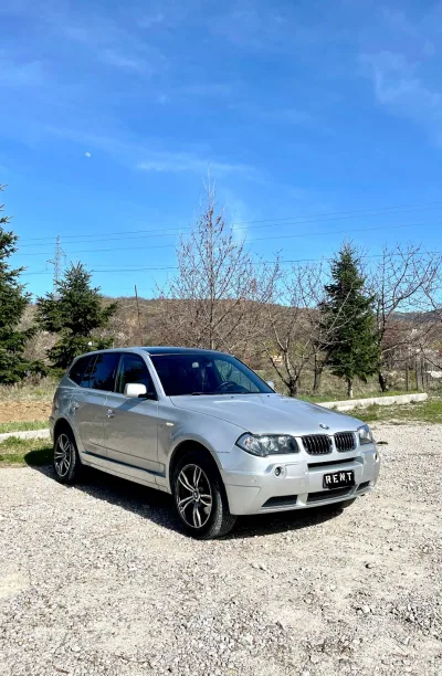 Makina Me Qera Bon Voyage (Rent a car)