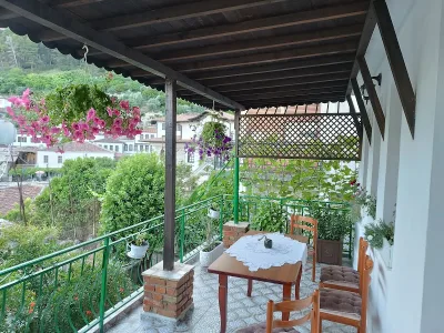 Guest House Baba Lluka
