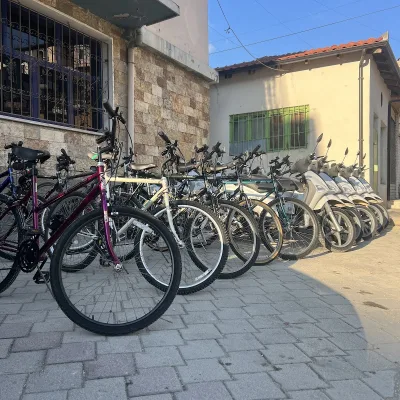 Moto Rental Berat