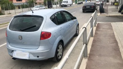 Sterna makina me qera rent a car rental noleggio auto Autovermietung Alquiler de coches wynajem samochodów