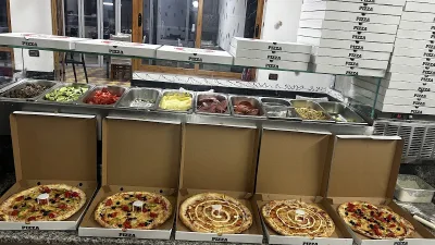 Street Pizza