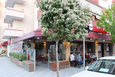 Harli Kafe - Sheshi Vangjel Lule (Sharra)
