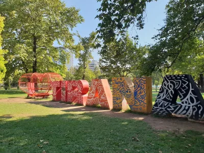 Rinia Park