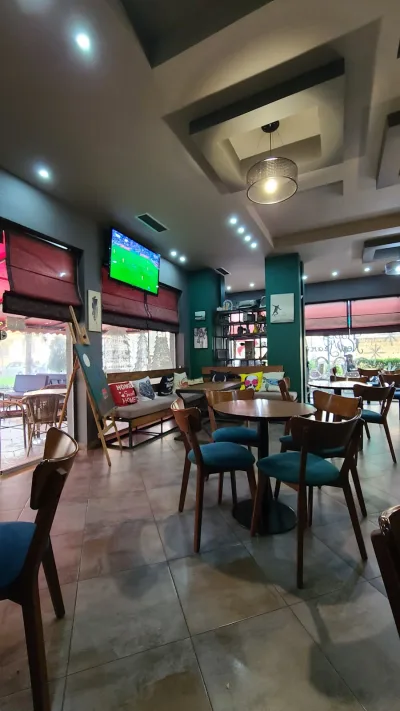 Noel Bar