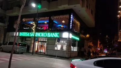 Versace Bar Caffe