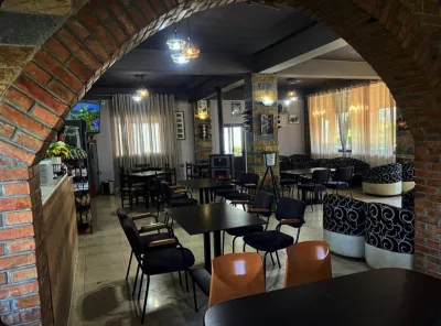 Niku Coffee & Restaurant