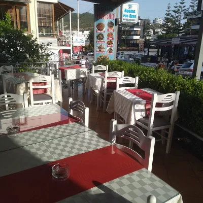 RESTUARANT MOMENTO