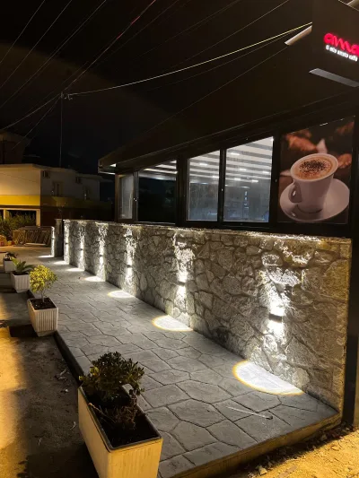 Blue Pool Bar-Coffe