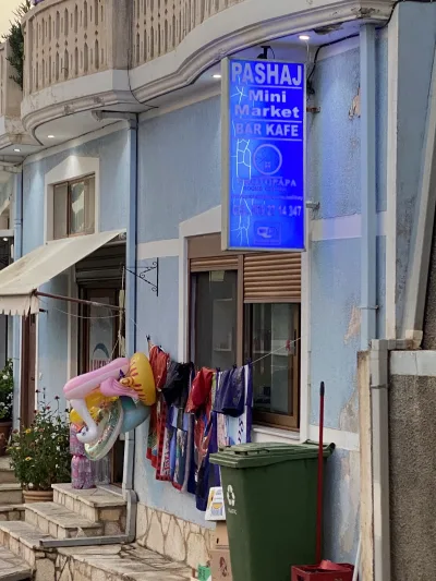 Pashaj Café