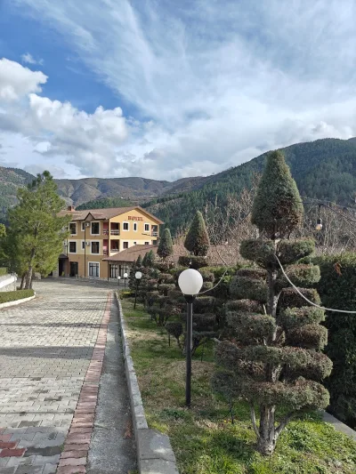 Vila Zeneli