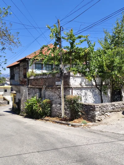 Hotel Center, Gjirokastër