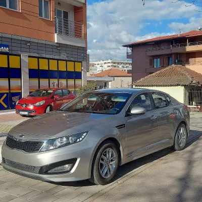 Makina me Qera Tirane