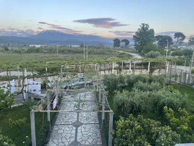 Berat Bed & Breakfast + Parking (please call us beforehand)
