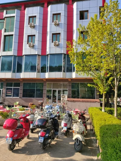 Hotel Piazza