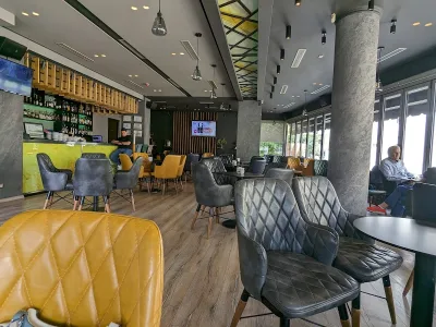 Bar/Kafe IMAGO