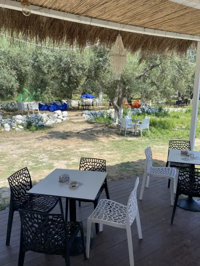 Invicta Beach Bar