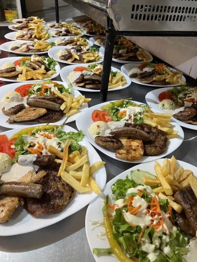 Restaurant ARONI
