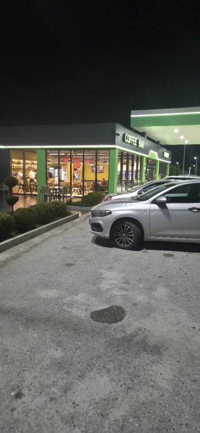 Autogrill Lugina e Drinit