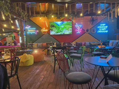 Bar-Lounge “Corner”