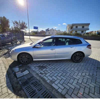 RENT CARS GERI