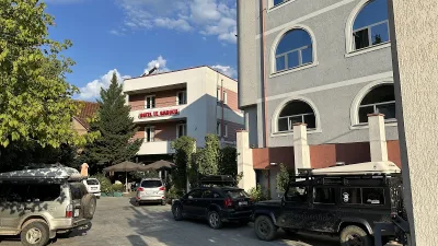 Hotel-Restorant "Te Sadiku"