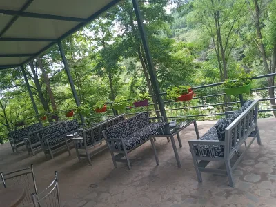 Bar-kafe 3 çezmat