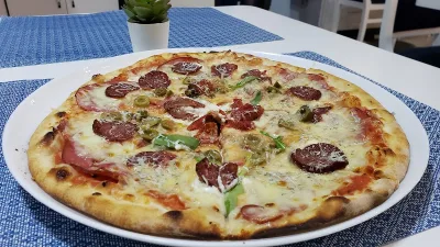 Mona Lisa Pizza Bar